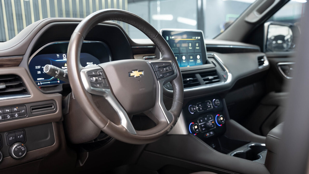 Chevrolet Tahoe Beige