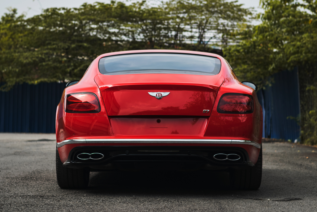 Bentley Continental Red