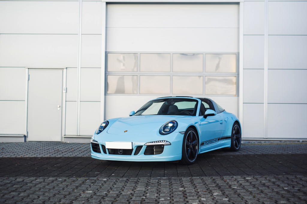Porsche 911 Targa 4S Blue