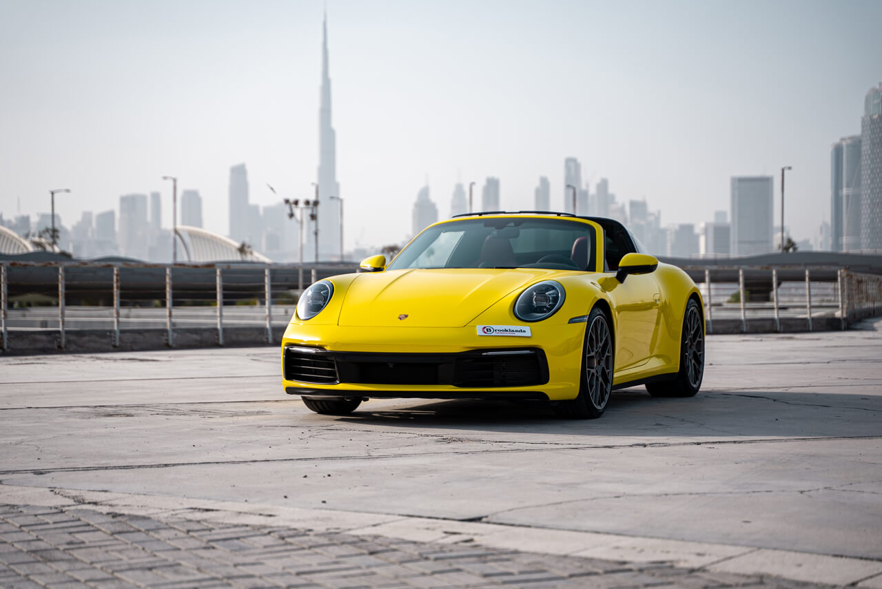 Porsche 911 Targa 4S Yellow