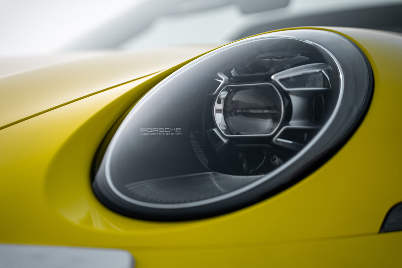 Porsche 911 Targa 4S Yellow