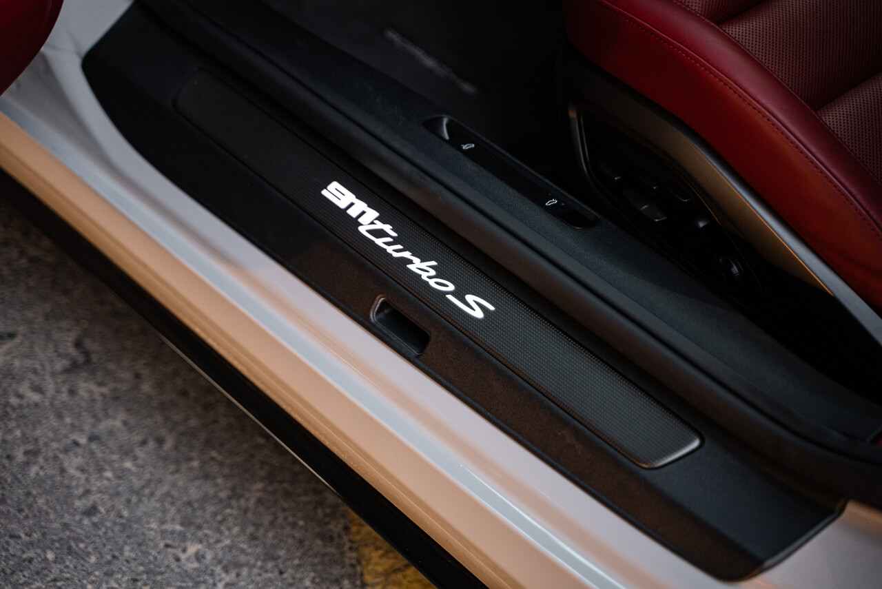 Porsche 911 Turbo S Grey