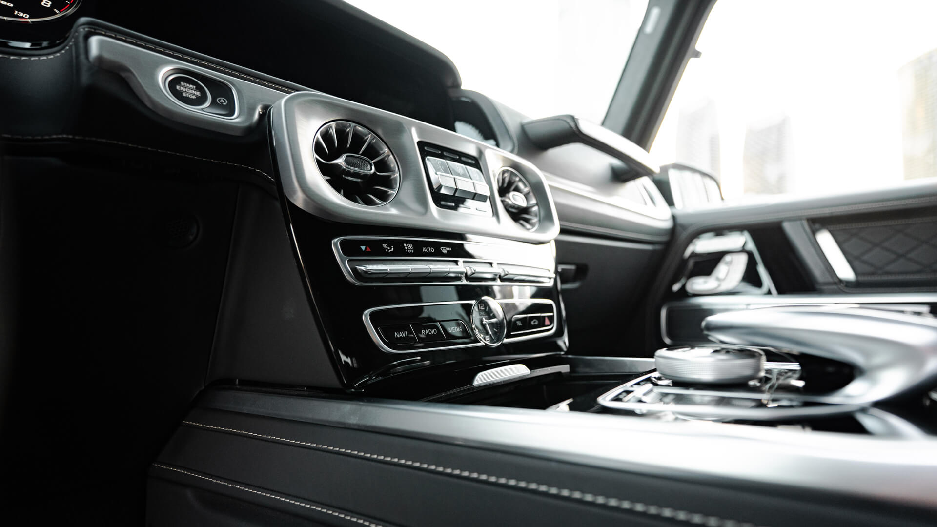 Mercedes G63 AMG Night Package