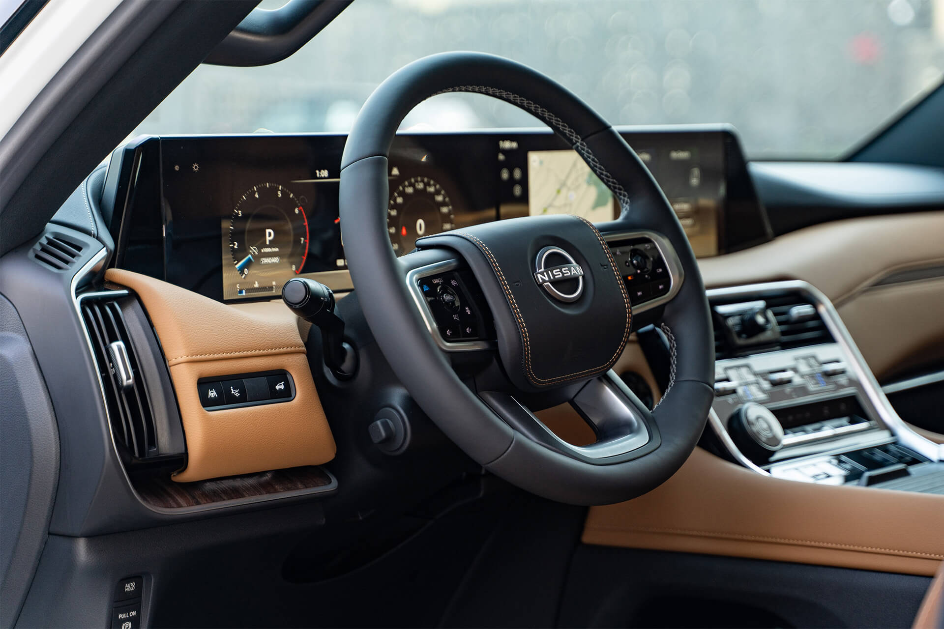 Nissan Patrol White Platinum City