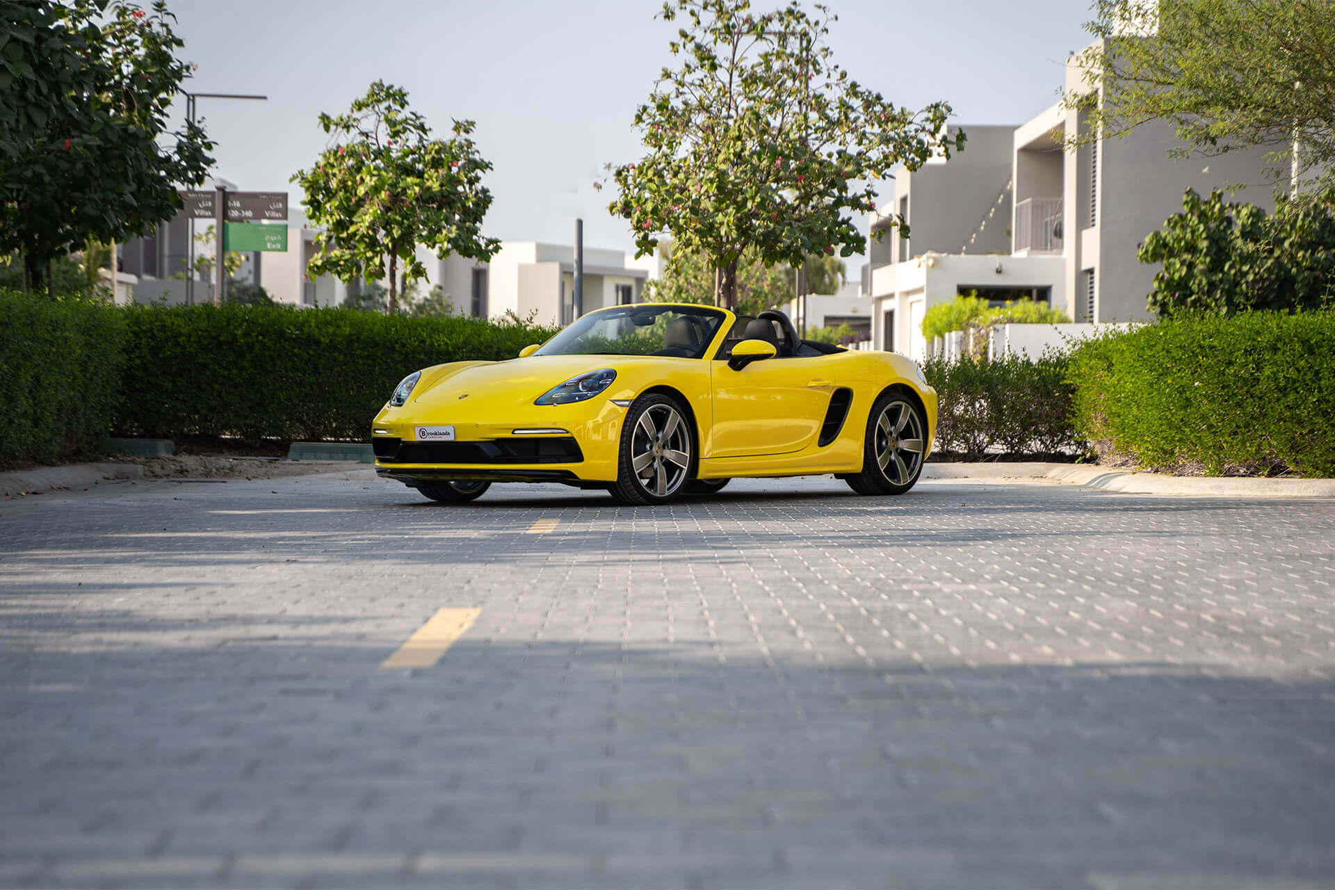 Porsche 718 Boxster Yellow