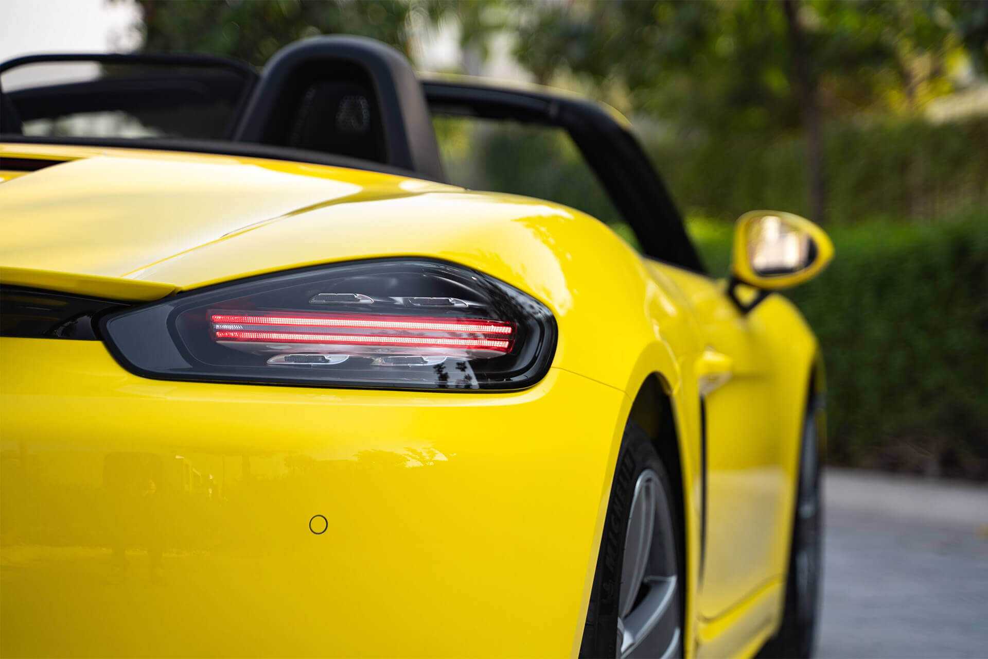 Porsche 718 Boxster Yellow