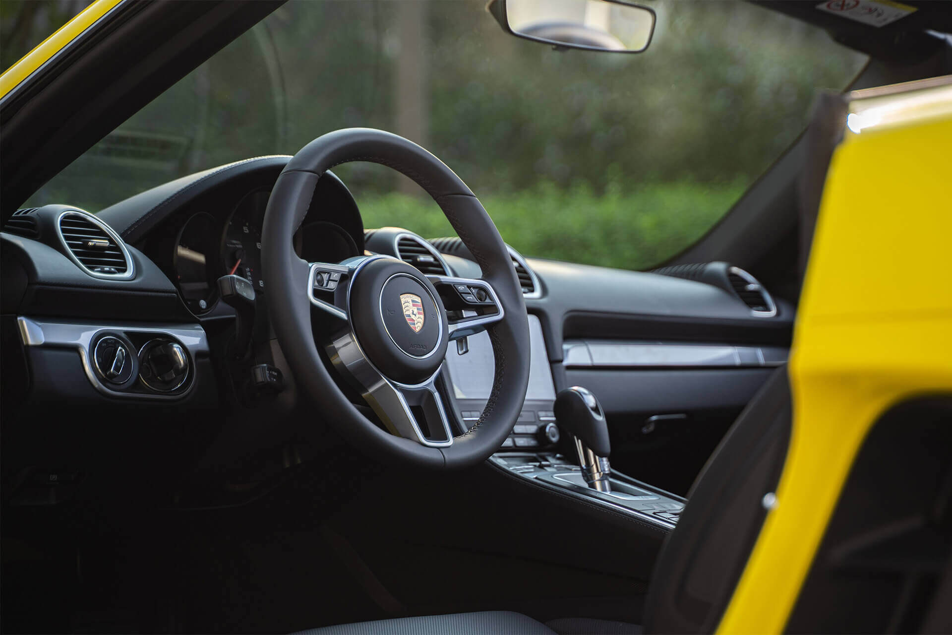 Porsche 718 Boxster Yellow