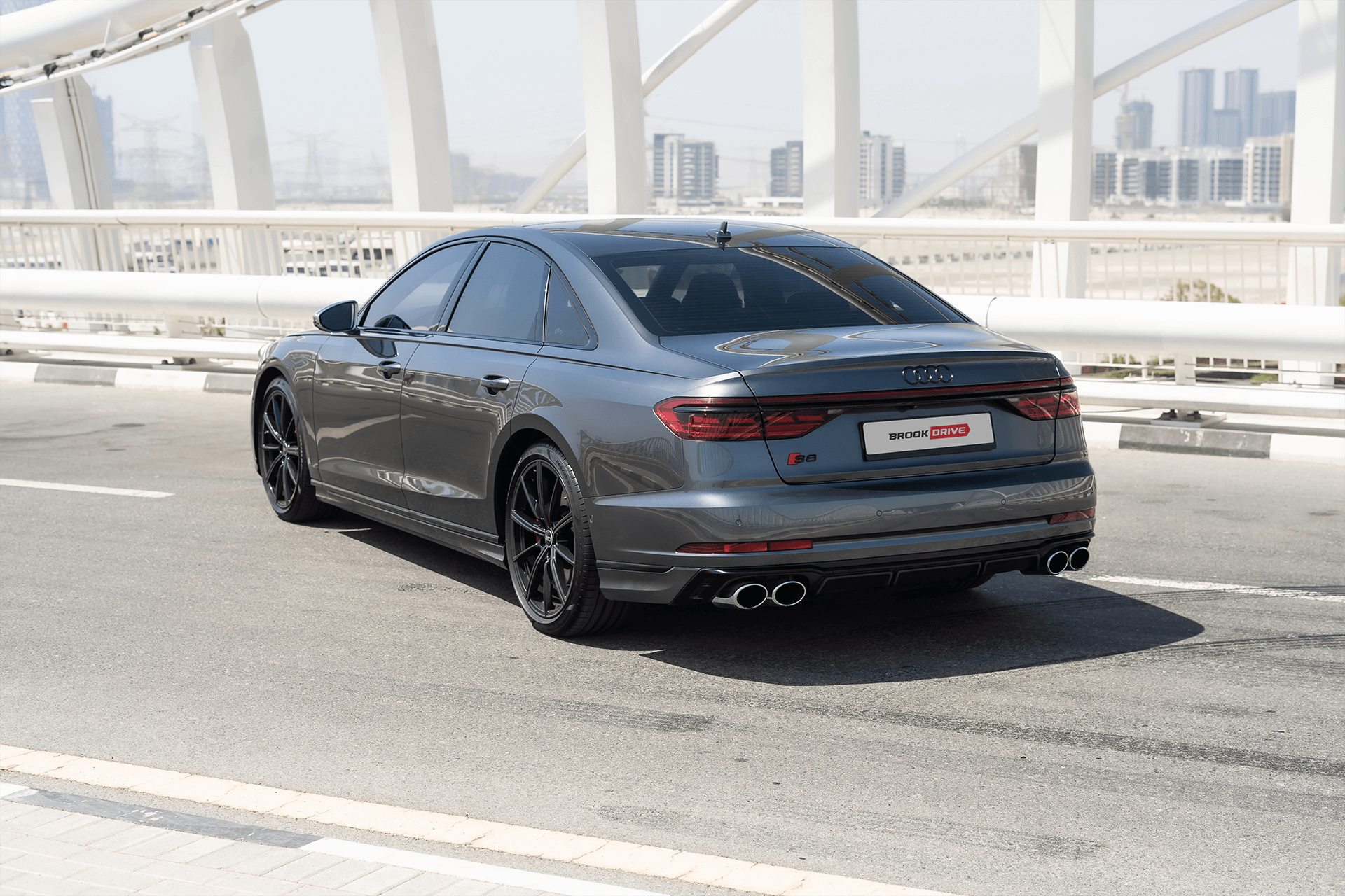 Audi S8