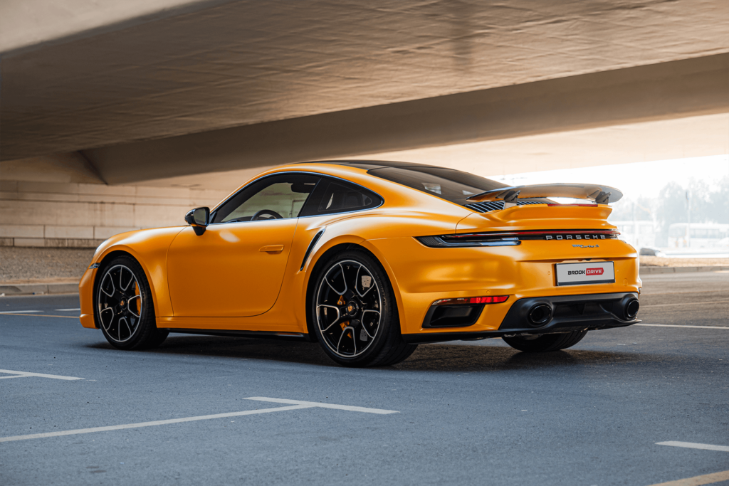 PORSCHE 911 Turbo S