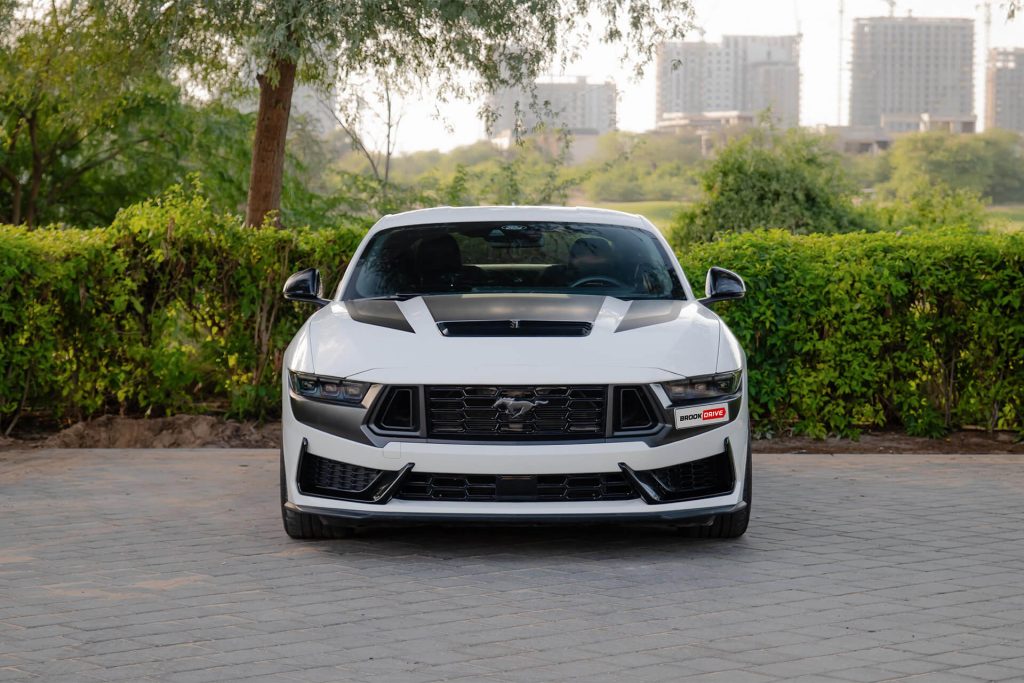 Ford Mustang Dark Horse White