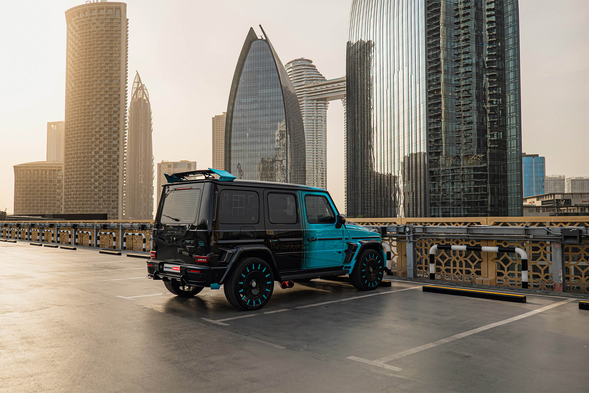 Mercedes G900 Brabus Rocket Turquoise