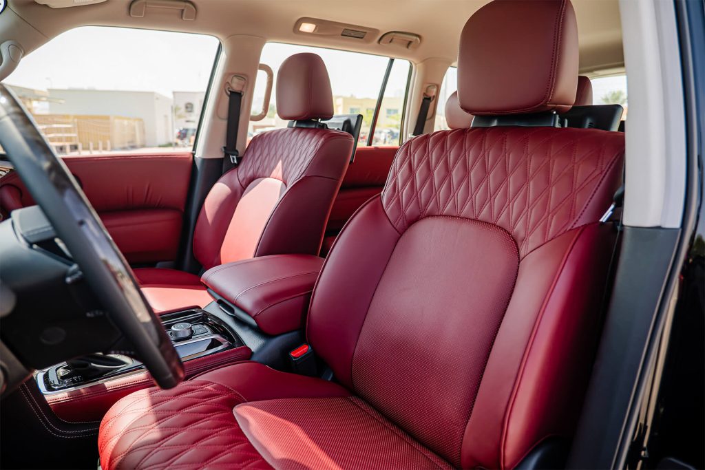 Nissan Patrol SE Platinum Black