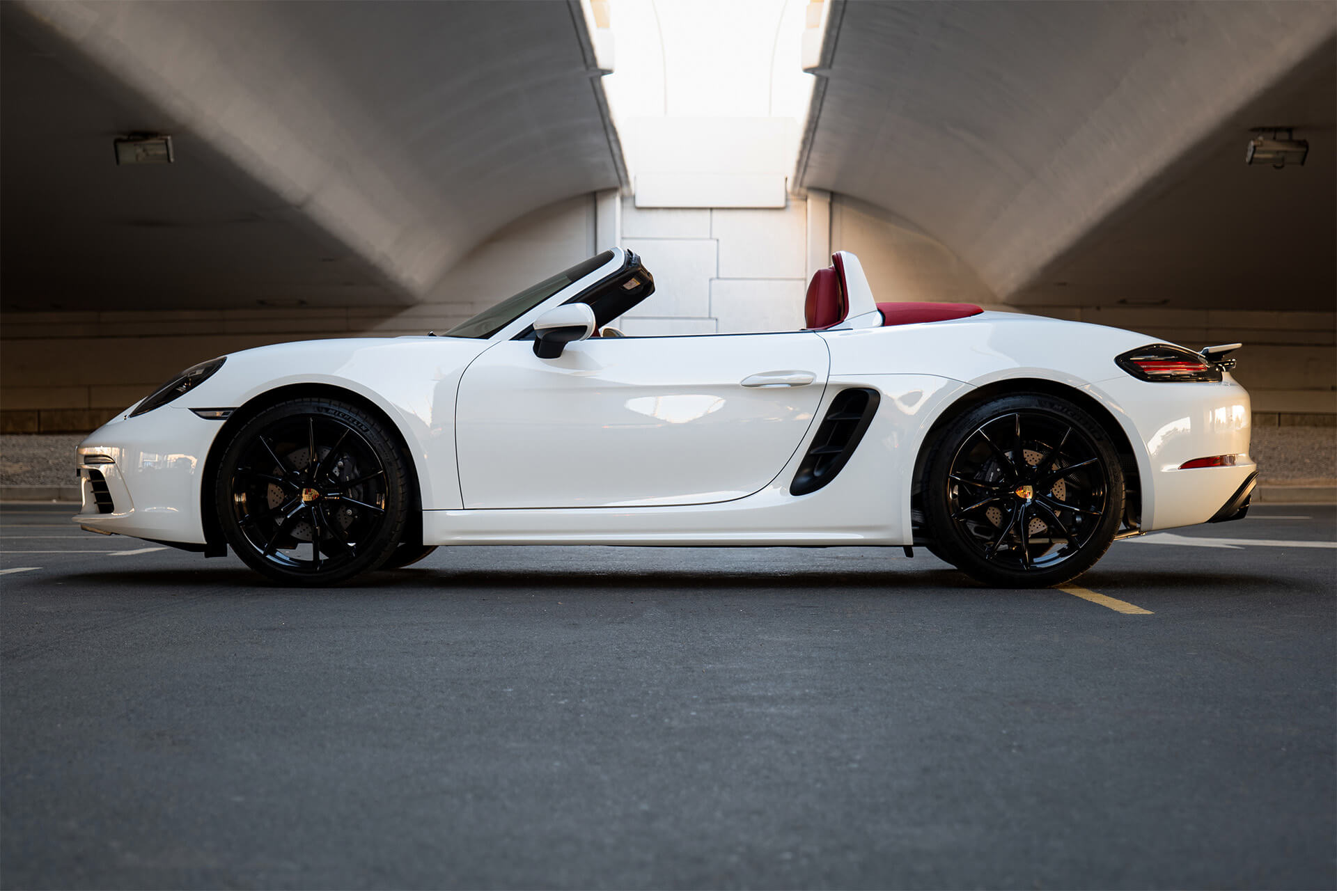 Porsche 718 Boxster White
