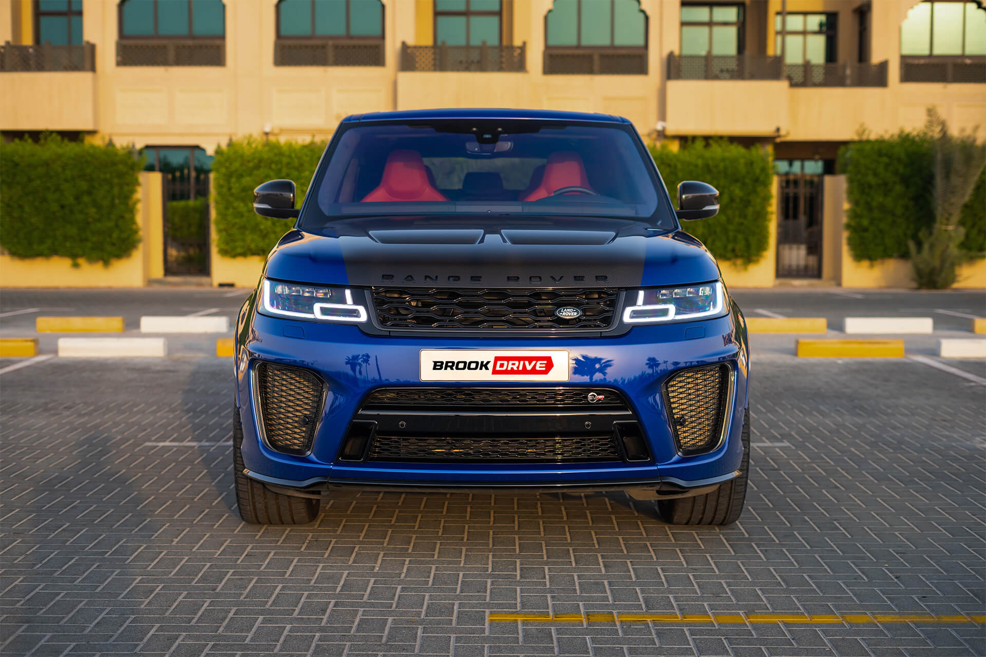 Range Rover SVR Estoril Blue